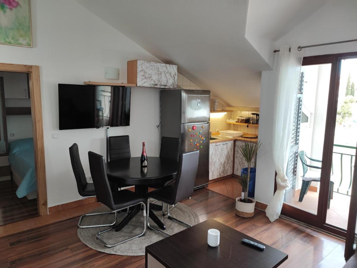 Apartments Villa Kresic نيوم المظهر الخارجي الصورة