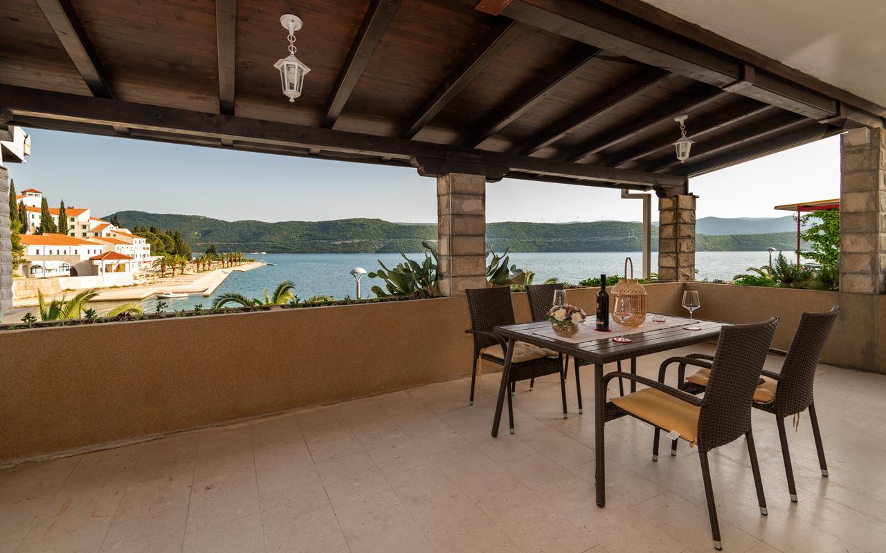 Apartments Villa Kresic نيوم المظهر الخارجي الصورة