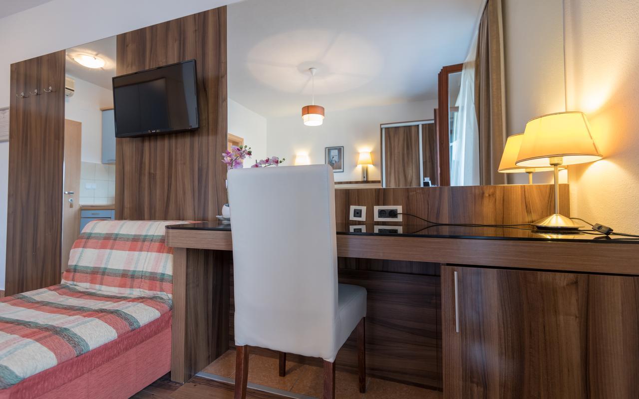 Apartments Villa Kresic نيوم المظهر الخارجي الصورة