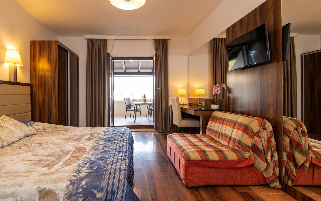 Apartments Villa Kresic نيوم المظهر الخارجي الصورة