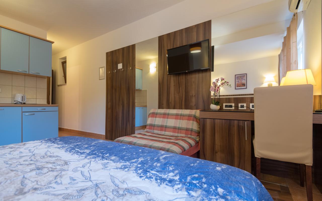 Apartments Villa Kresic نيوم المظهر الخارجي الصورة