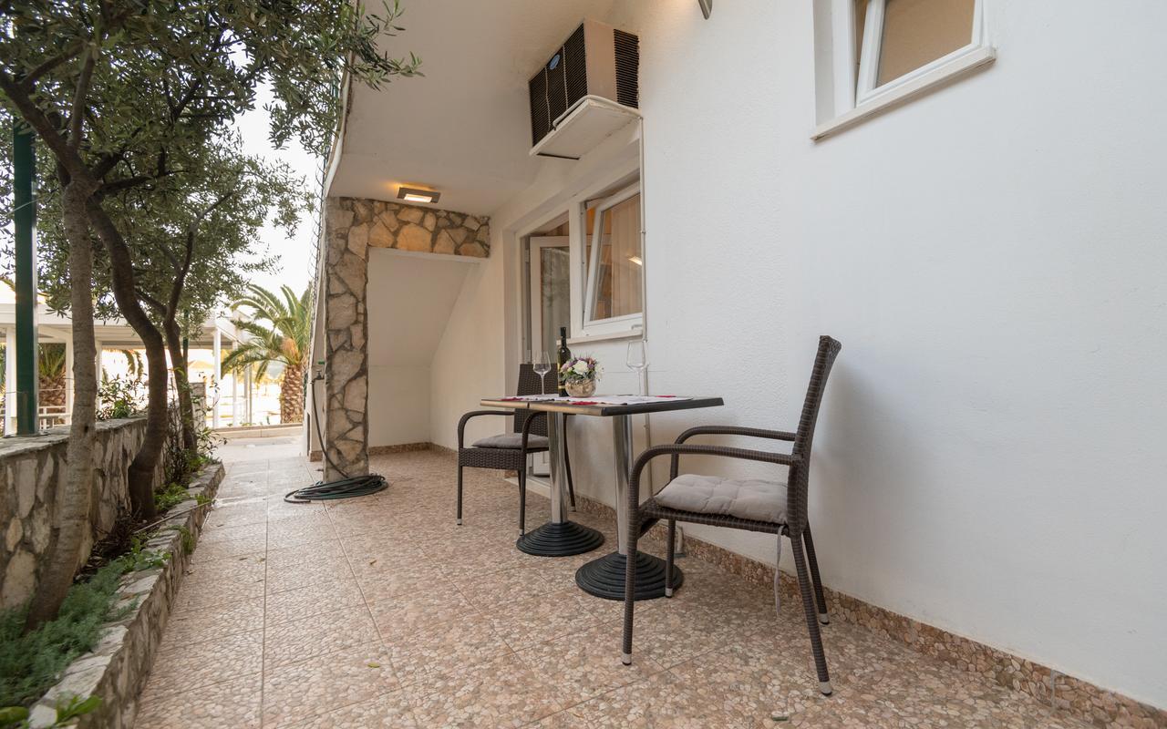 Apartments Villa Kresic نيوم المظهر الخارجي الصورة